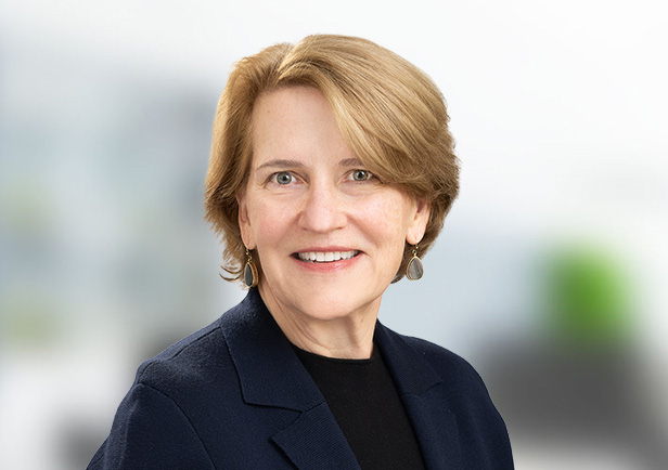 Jennifer Bol